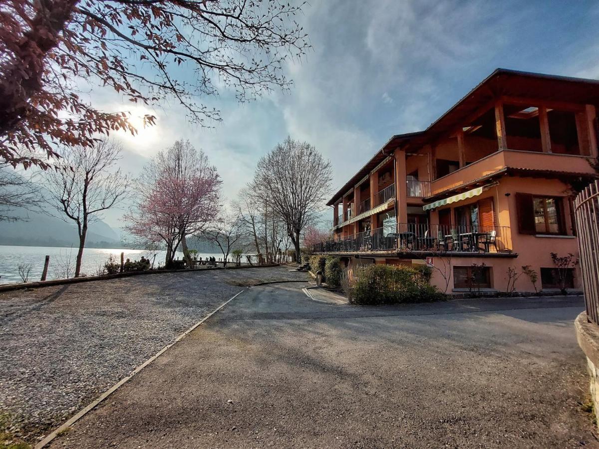 Villaggio Turistico Il Lago Dorato Carlazzo Kültér fotó